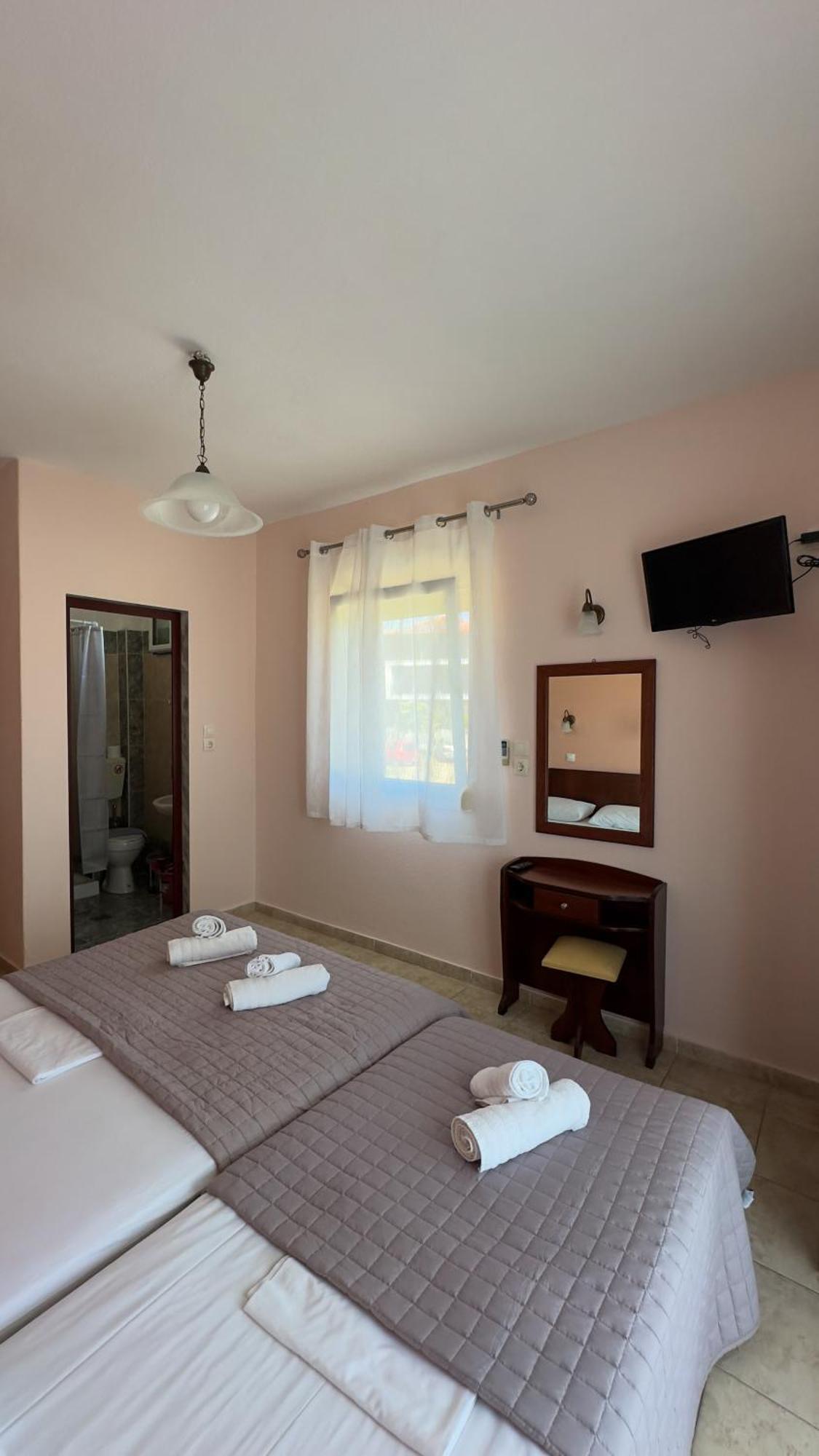 Tsipos Rooms Σταυρός Εξωτερικό φωτογραφία
